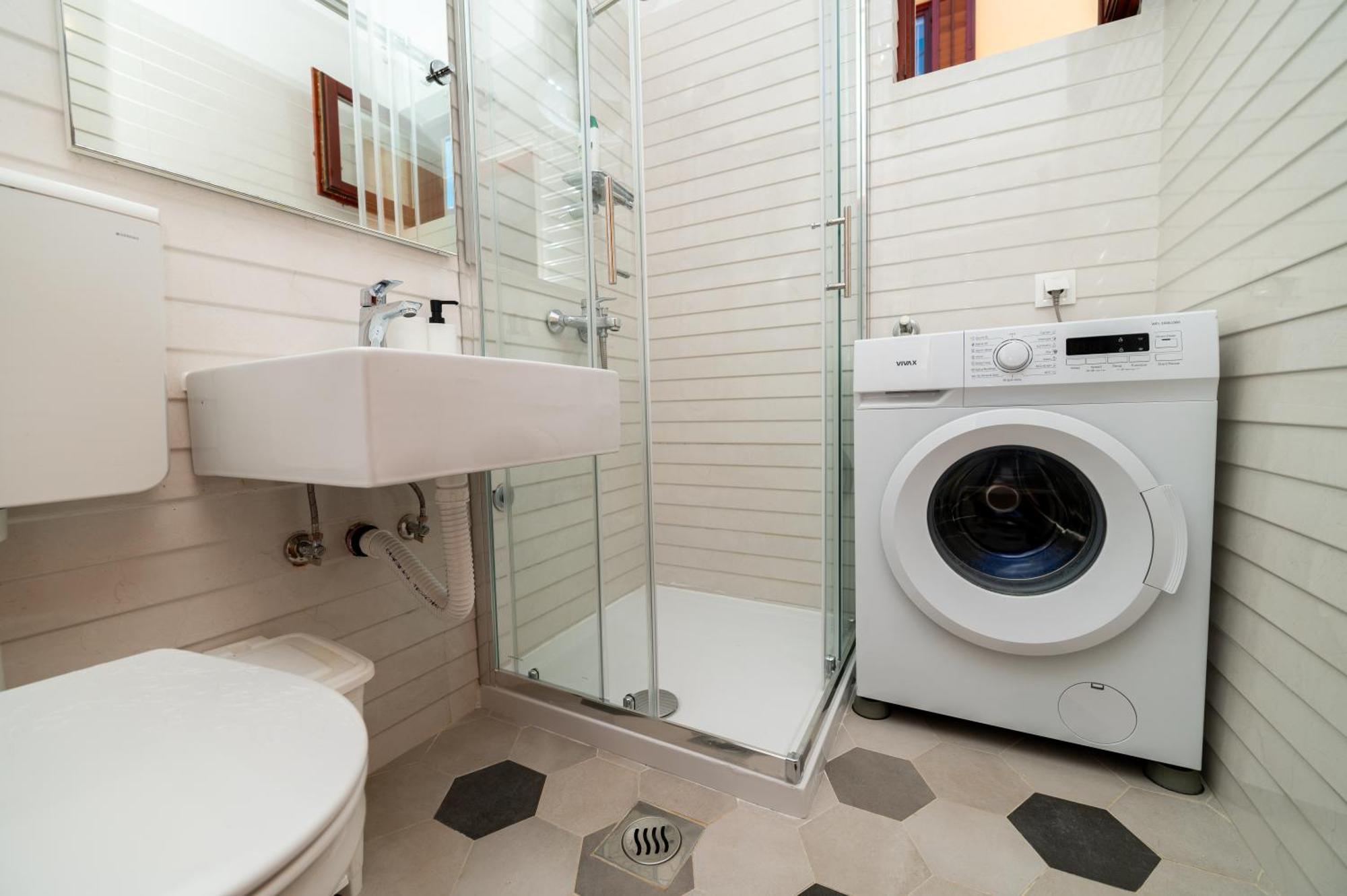 Apartments Vitoria Mali Lošinj Εξωτερικό φωτογραφία